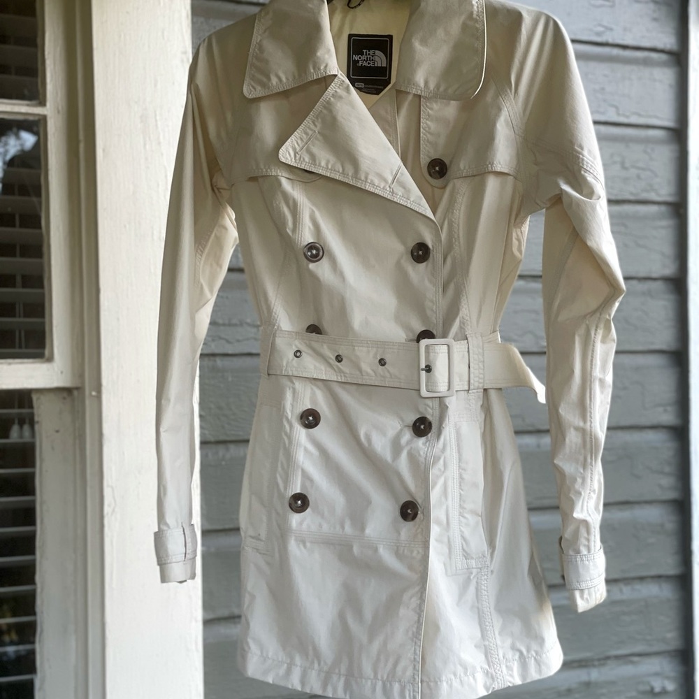 Northface jacket - cream, size XS